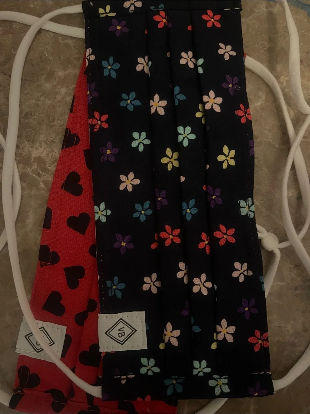 Vera Bradley Floral & Heart Print Reusable Face Masks - Black & Red